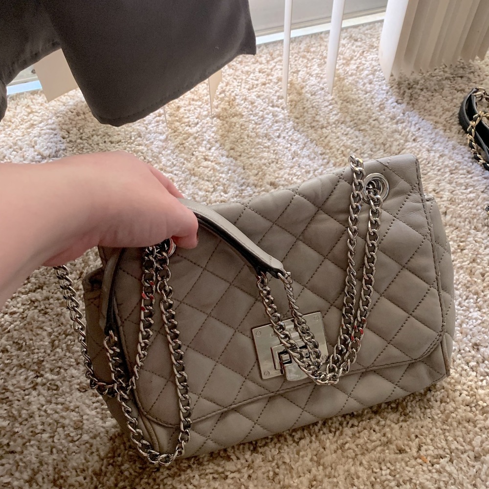 Michael Kors, very gently used you can use around body or single shoulder wear. - Picture 3 of 3